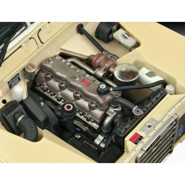 Revell 1:35 Land Rover Series III LWB  #RE07056 - Afbeelding 5