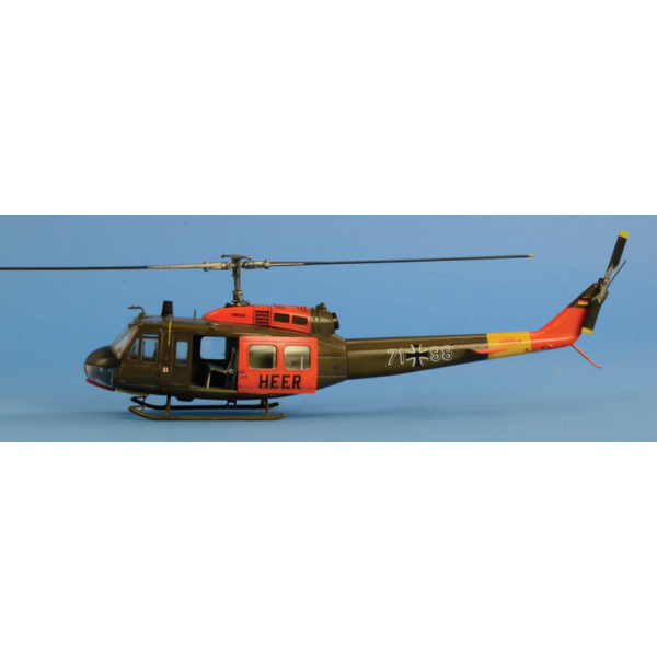 Italeri 1:48 Bell UH-1D Iroquois     IT849 - Afbeelding 2