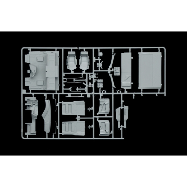 Italeri 1:24 MB Actros MP4 Big-Space  Grandprix Edition   IT3968 - Afbeelding 9